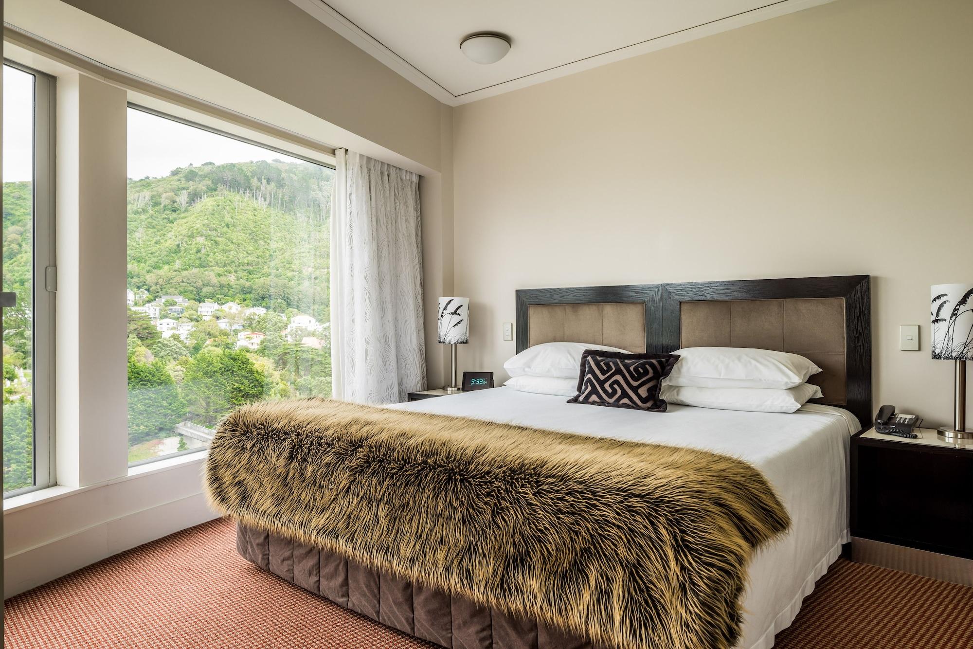 Bolton Hotel Wellington Exteriér fotografie A bedroom at the hotel