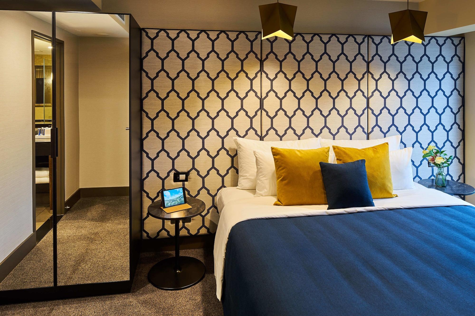 Bolton Hotel Wellington Exteriér fotografie A bedroom at the hotel